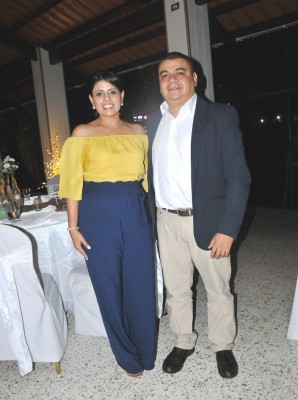 Kensy Vallecillo y Juan Carlos Vallecillo