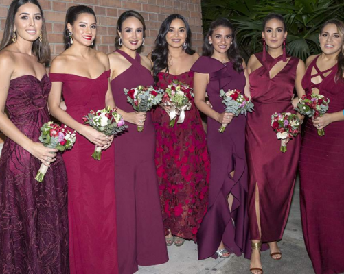 Las damas del cortejo de la novia en la boda Kattán Fonseca