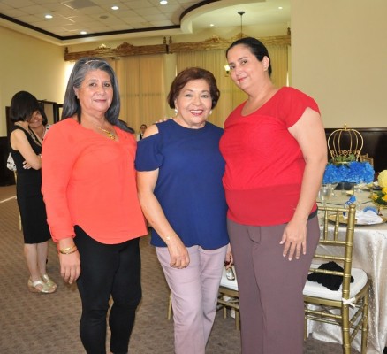 Reina Díaz, Nongil Flores y Mircia Rodríguez