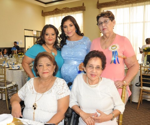Yolanda Alvarenga, Delya Mathis, Marta López, Yolanda Perelló y María Hipp