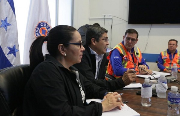 Ante alerta roja por las lluvias, Hernández pidió a pobladores de zonas de riesgo tomar con mucha seriedad la situación