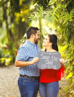 8 meses de compromiso fueron suficientes para que Gina Martínez y Marvin Pinto apostaran por unir sus vidas en un enlace único...