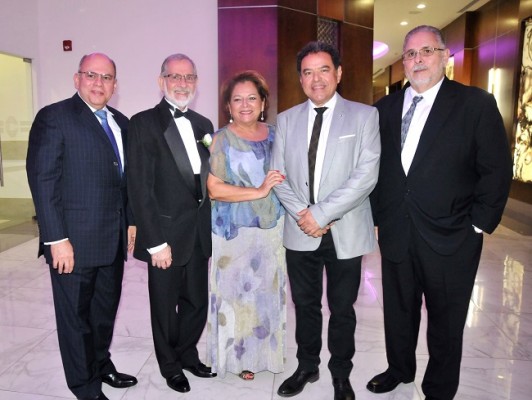 Alberto Ramírez, Marco Rietti, Dinora de Guillén, Dino Rietti y Héctor Guillermo Guillén