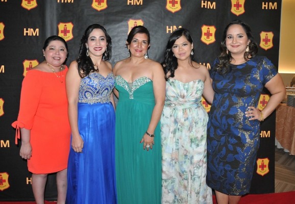 Erika Estévez, Pamela Romero, Nineth Valle, Reyna Medina y Zoila Carrasco