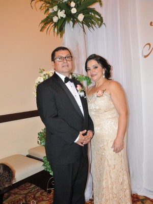 Los padres de la novia, Edin Orellana y Guadalupe Mejía