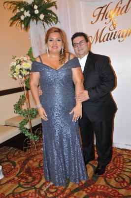 Los padrinos de boda, Tania de Orellana y Melvin Orellana