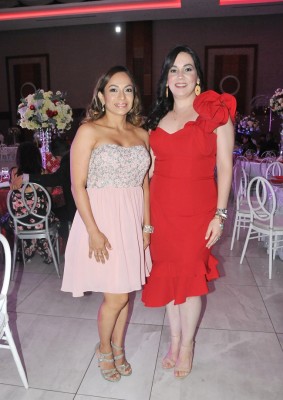 Brenda Andino y Linda Castillo