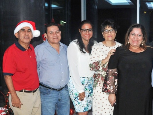 Douglas Banegas, Narciso Velásquez, Ligia Rosales, Soraya Thiebaud y Alicia Olivera