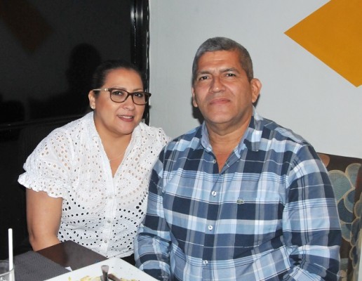 Elsy Yanez y Marco Castellanos