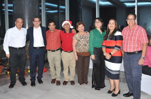 Guillermo Saenz, Salomón Arguelles, Saúl Ortíz, Douglas Banegas, Alma Barahona, Esther Membreño, Ada Laínez y Juan Ramón Medina