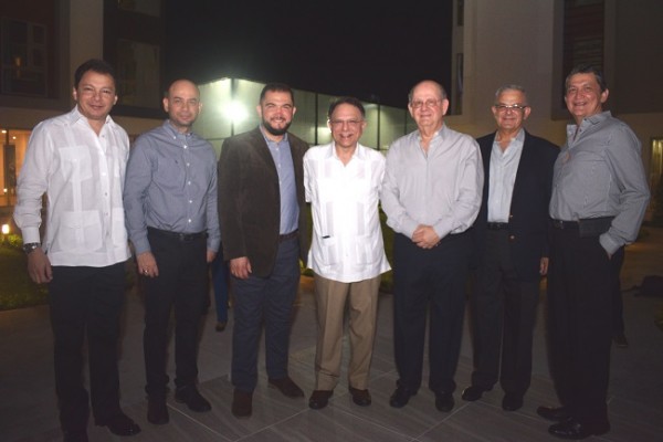 Julio Ávila, Stuart Nassar, Andrés Guzmán, Guillermo Kattán, Roberto Nassar, José Bueso y José Manuel Pineda