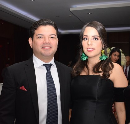 Kamal Dieck Jr. y Daniela Alvarenga