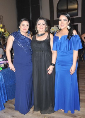 Karen Orellana, Carmen Orellana y Natalie Velásquez