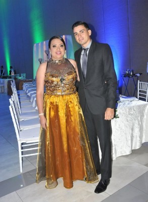 Melissa Elvir y Daniel Romero