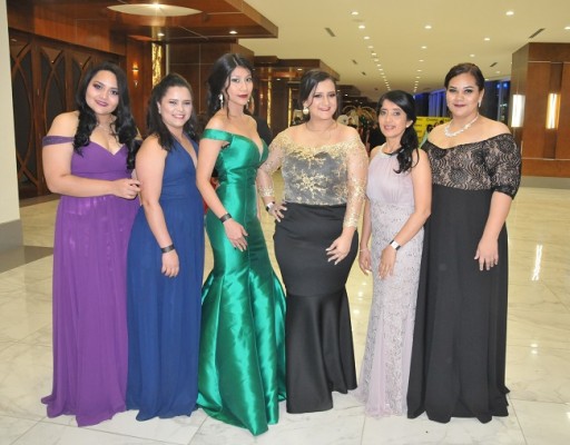 Norma Cárdenas, Xiomara Tábora, Keyly Galindo, Paola López, Suyapa Sánchez y Alba Ayala