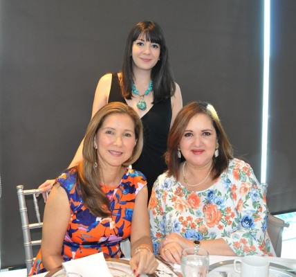 Raquel Paz, Cali Fernández e Ileana María Soto