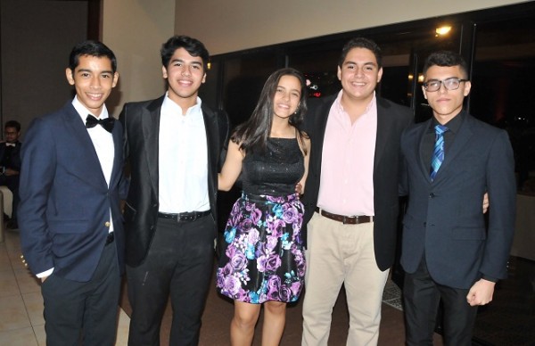 Rommel Luque, Roy Luque, Natalia Suazo, Octavio Figueroa y Yany Manueles