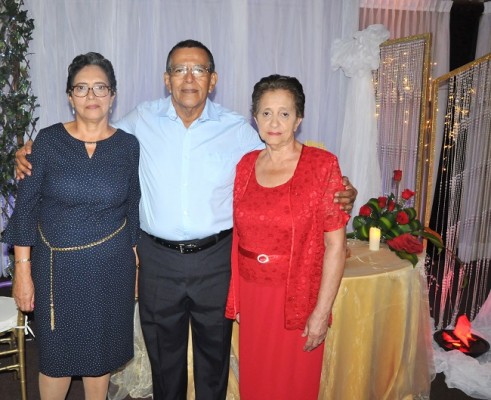 Suyapa Machado, Rubén Machado y Blanca Castro