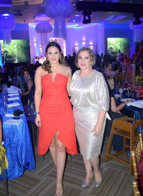 Andrea Araujo y Martha Handal