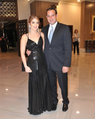 Aron Molina y Alejandra Dieck