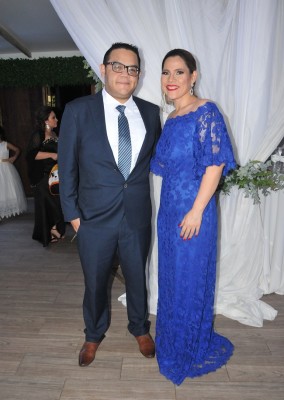 Carlos Peña y Lilian Alvarado