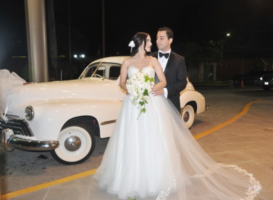 Esta pareja de enamorados brilló a plenitud teniendo como telón de fondo un escenario perfecto