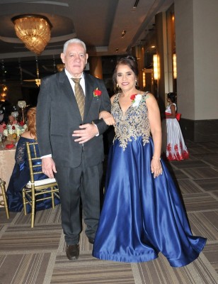 Los padres de la novia, Francisco Doblado y Mercedes Chávez