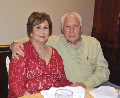 Rosario y Manolo Marinakys