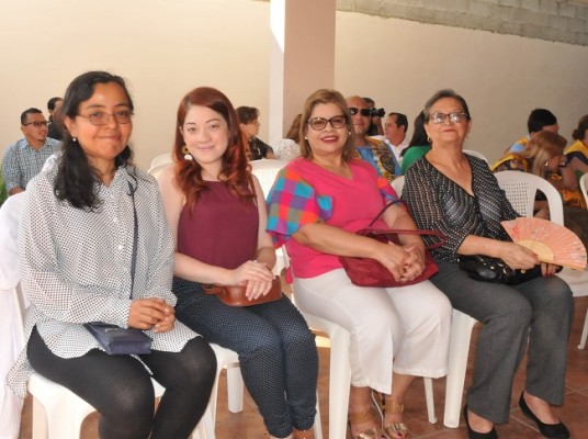 Roxana Martínez, Mildred Tejada, Glenda Banegas y Nancy Paz