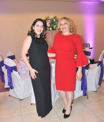 Tania Muñoz y Wendy Pineda