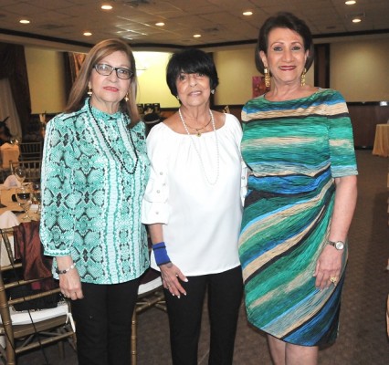 Virginia de Sikaffy, Martha Sikaffy y Vivian Giacoman