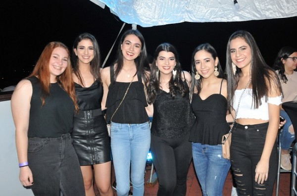 Isabel Simán, Grace Faraj, Darlene Lesage, Adriana Salem, Valeria Madrid y Ana Villeda