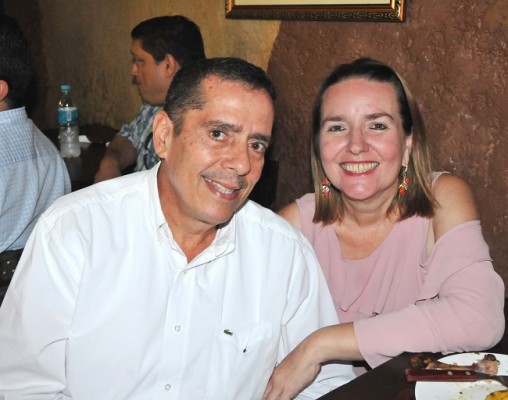 Julio Orellana y Jessie Orellana