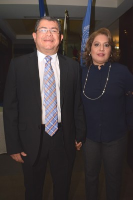 Leonel y Ana Ayala