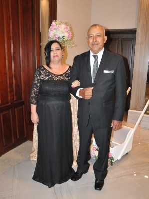Los padres de la novia, Hilda Marina Gutiérrez de Escobar y Juan Escobar