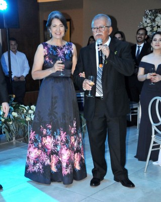 Los padres de la novia, Liliana Castro de Ferrera y Pablo Ferrera