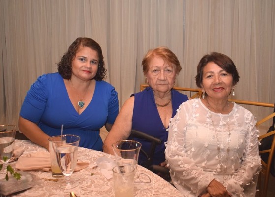 Rosa Meléndez, Ángela Prado y Rosario de Torres