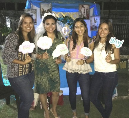 Scarleth Mena, Cinthia Diaz Del Valle, Nicole Martinez y Grethel Mena.