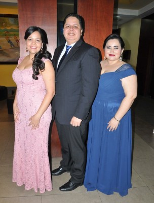 Shona Parchmont, David Cuadra y Carolina Zelaya