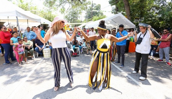 Bienvenido el verano al mercado Guamilito2