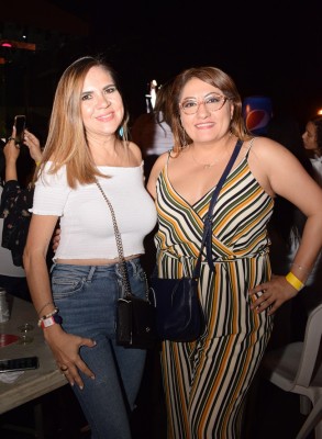 Denia Flores Gómez y Sonia Mejía