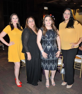 Giselle Orellana, Bartola Oviedo, Sayda Puerto y Jackie Guifarro