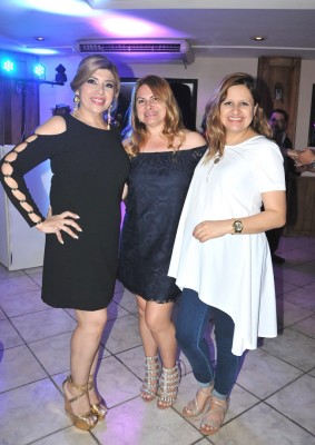 Liliana Pleitez, Iris Paz y Laura Recinos