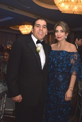 Los padrinos de bodas, Lilian y Mario Faraj.
