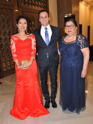 Mavys Aragón, André Hernández y Patricia Hernández