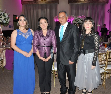 Ninoska Chávez, Silvia Chinchilla, Roberto Lara y Janeth Chinchilla