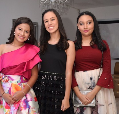 Ana Barahona, Lourdes Herdocia y Sara Sarmiento