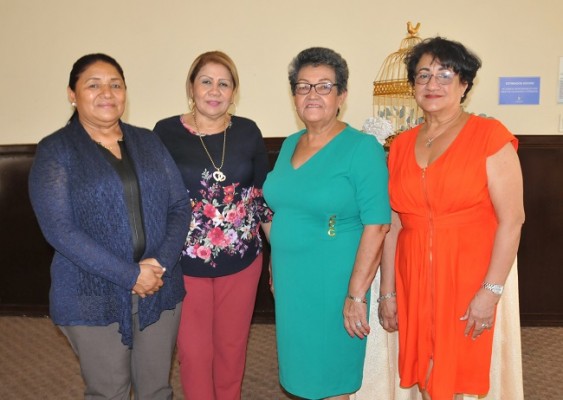 Blanca Sánchez, Irma Solórzano, Francisca Padilla y Lesly Martínez