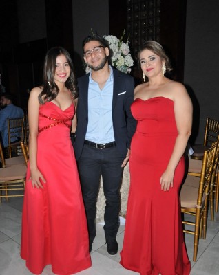 Gabriela Zelaya, Gabriel Zelaya y Jenny Romero