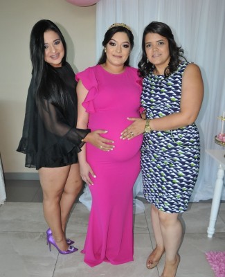 Karla Duarte, Sadia Vides y Zeanne Suazo